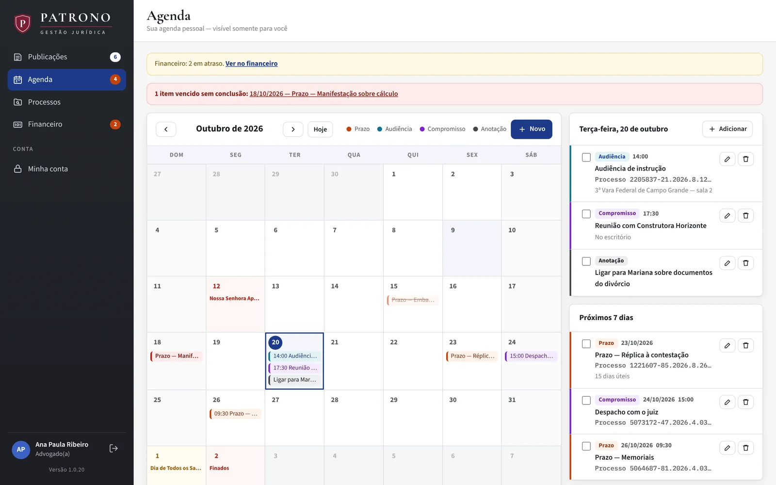 Agenda mensal com prazos, audiências e feriados marcados